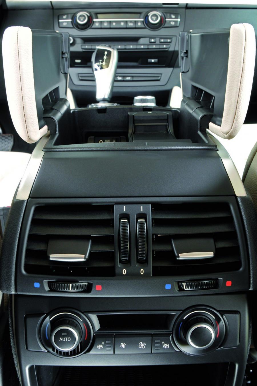  BMW X6 2008 года  (фото 233 из 262)